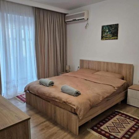 Kalpazo Myslym Shyri Tirana Apartment Exterior foto