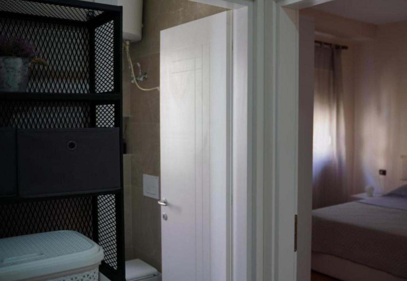 Kalpazo Myslym Shyri Tirana Apartment Exterior foto